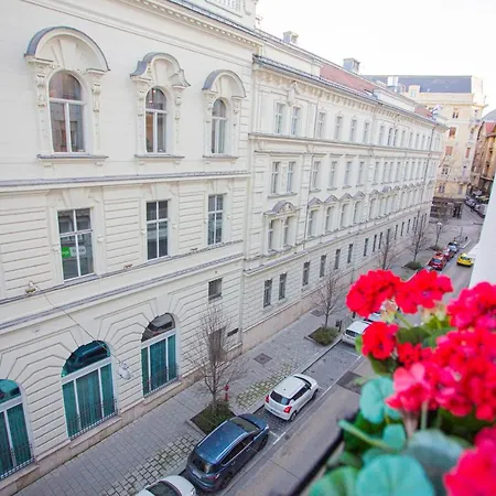 Appartement Váci Street *