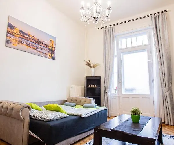 Vaci Street * 布达佩斯