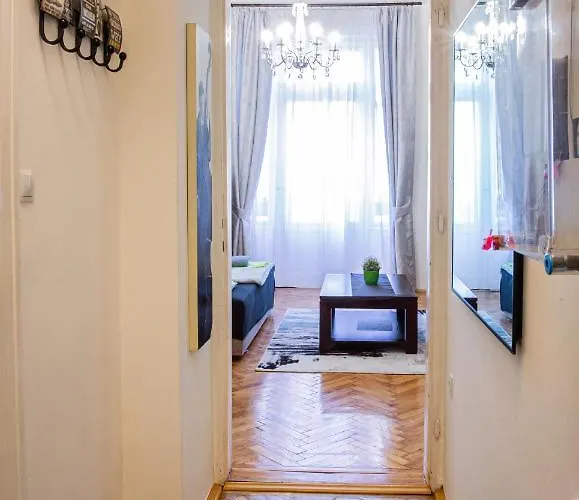 Vaci Street 布达佩斯